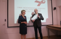 Uczen Kacper Kolodziej wyrozniony podczas podsumowania powiatowego konkursu Uzaleznienia sprzyjaja HIV (1)