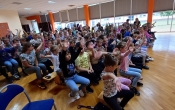 Audycja muzyczna zabawy uczniow