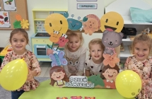 Fotoramka na Dzien usmiechu - grupa SOWKI