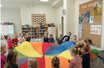 Zabawy z chusta animacyjna - Jezyki