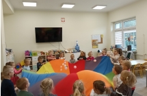 Zabawy z chusta animacyjna