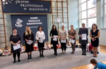 Nagrodzeni pracownicy z p. dyrektor.