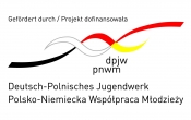 1368520358_logo_pnwm_dopisek_pion_cmyk